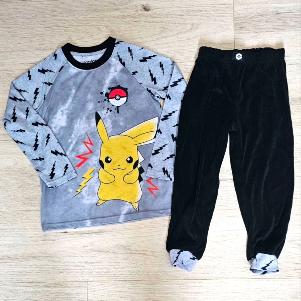 Pokemon Pikachu 2 pc Pajama Set